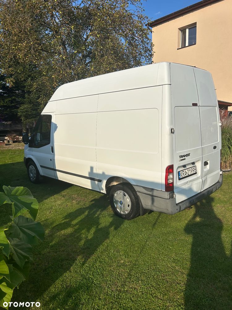Ford Transit - 4