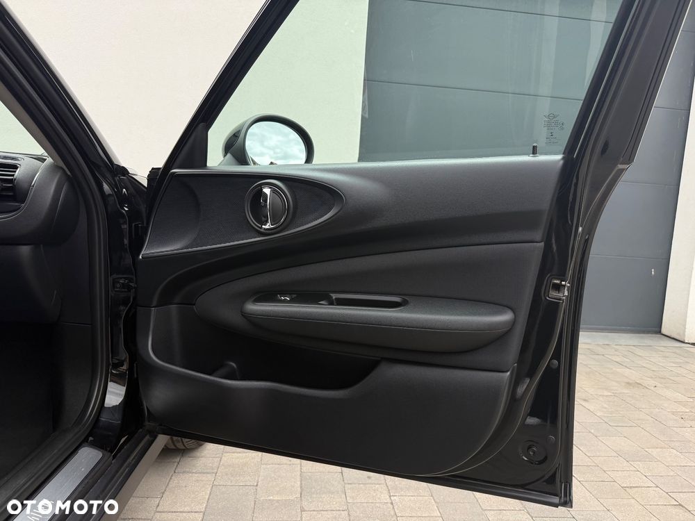 MINI Clubman One D Essential Trim - 27