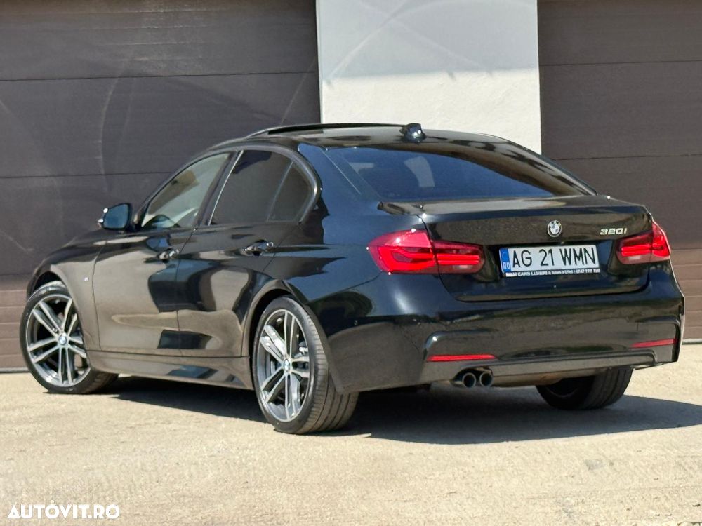 BMW Seria 3 320i Aut. M Sport - 29