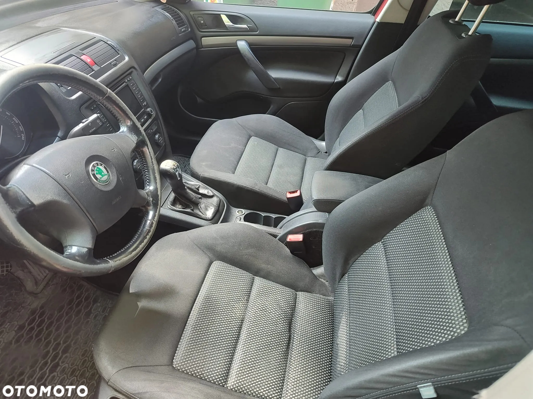 Skoda Octavia - 8