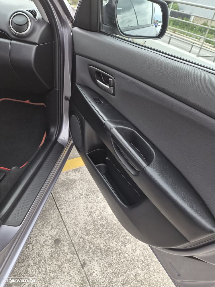 Mazda 3 Hatchback MZR 1.4 Core - 6