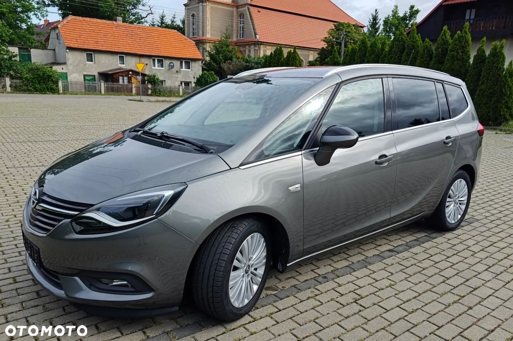 Opel Zafira 2.0 D (CDTI ecoFLEX) Start/Stop Innovation - 1