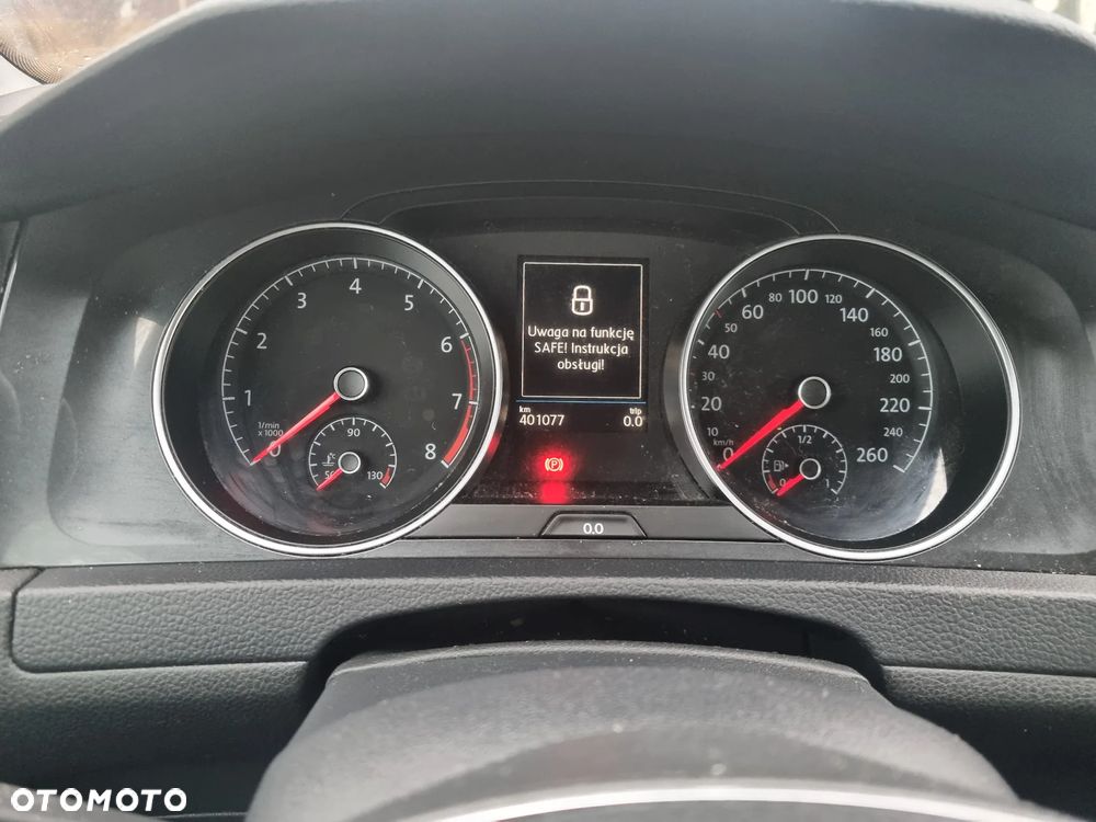 Volkswagen Golf Variant - 9