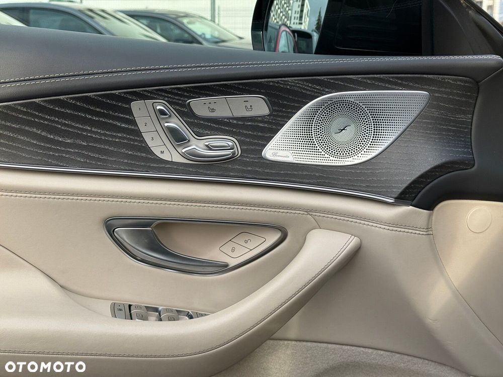 Mercedes-Benz AMG GT 43 4-Matic+ - 16