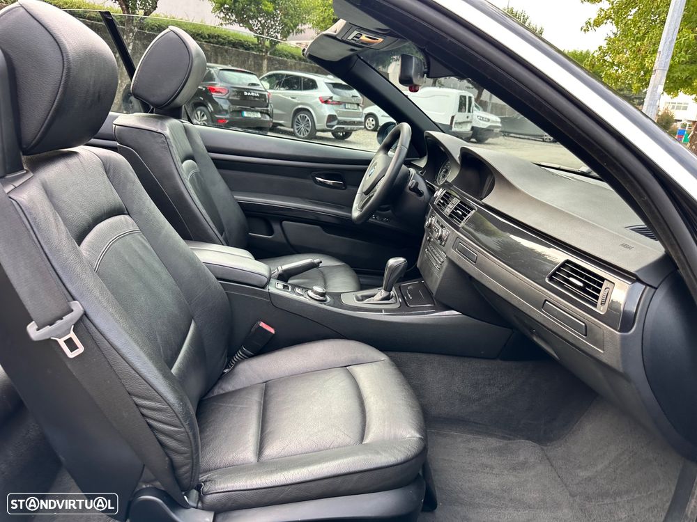 BMW 320 i Cabrio Auto - 56