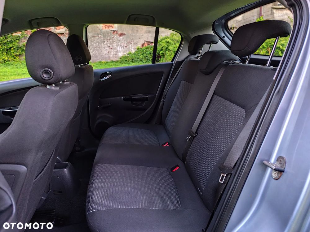 Opel Corsa 1.2 16V Easytronic Cosmo - 10