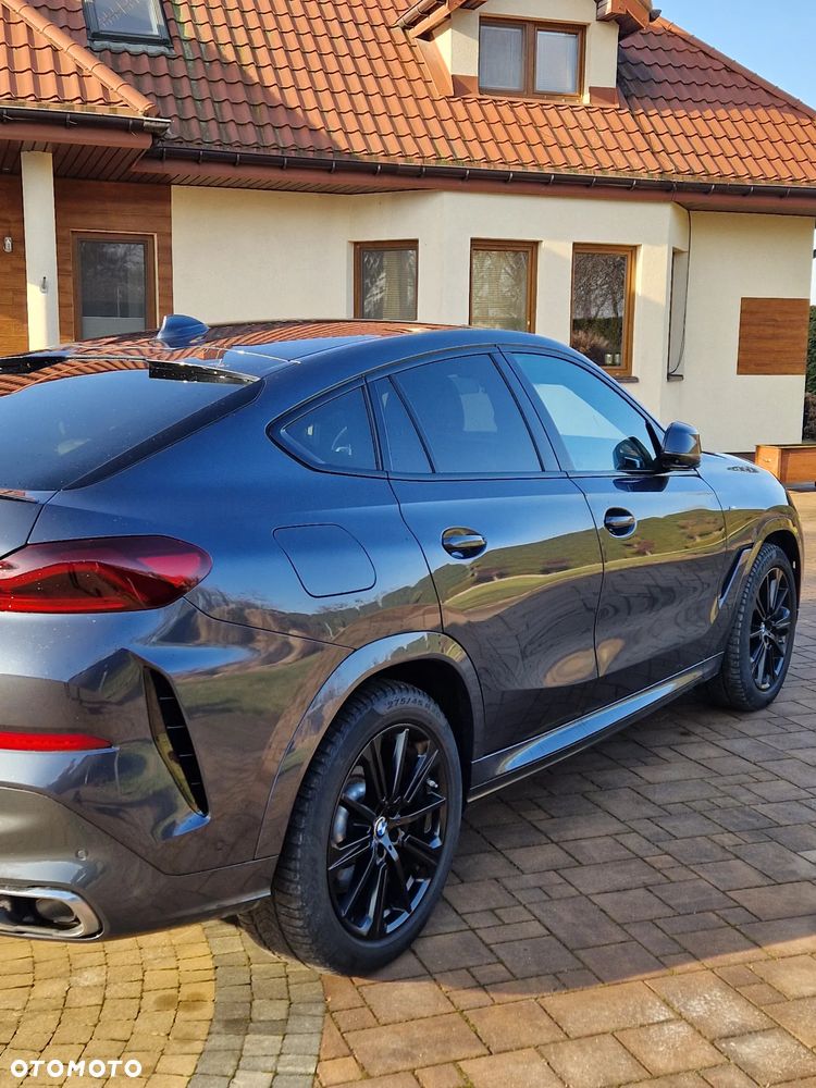 BMW X6 xDrive40d mHEV - 4