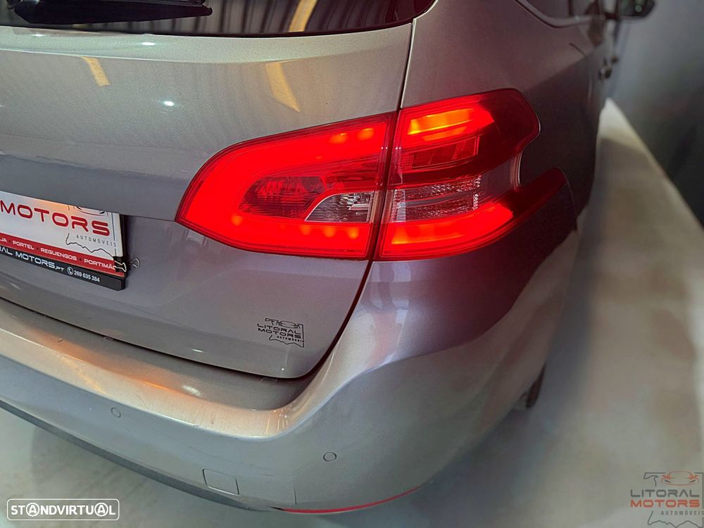 Peugeot 308 SW 1.6 e-HDi Allure - 12