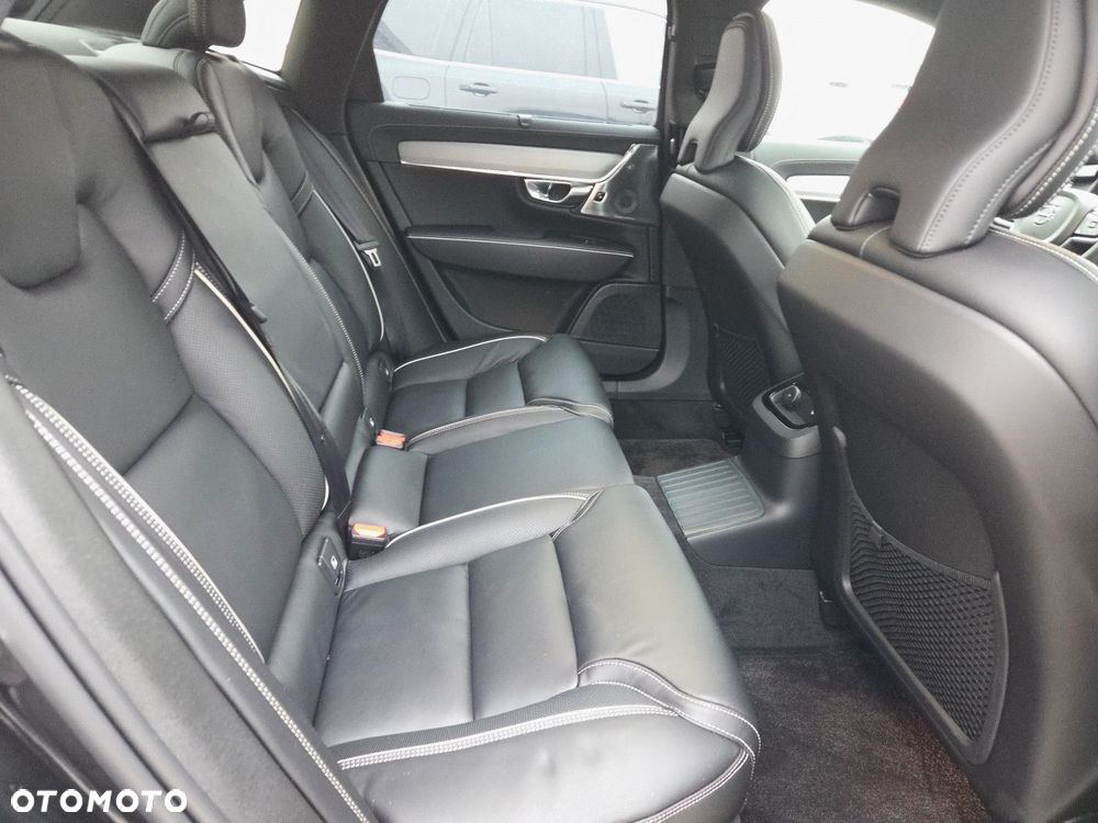 Volvo S90 T8 AWD Plug-In Hybrid Ultimate Dark - 12