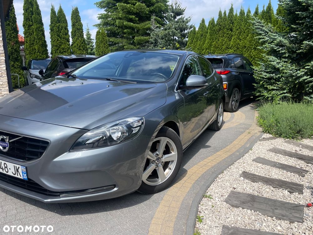 Volvo V40 D2 Powershift Momentum - 2