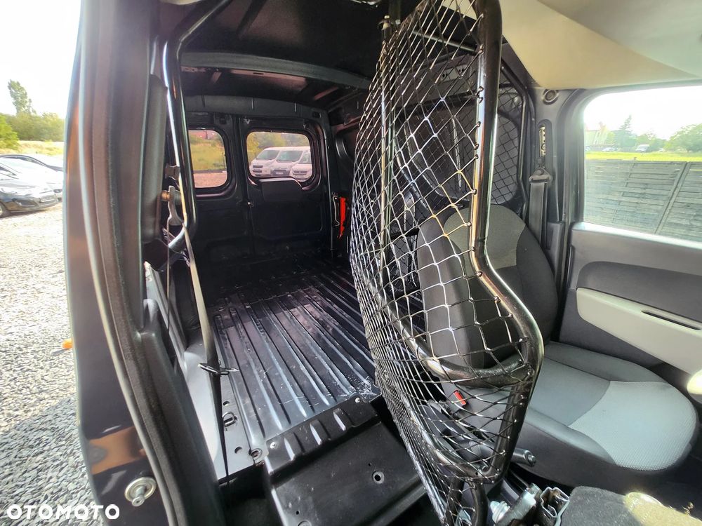 Dacia Dokker - 37