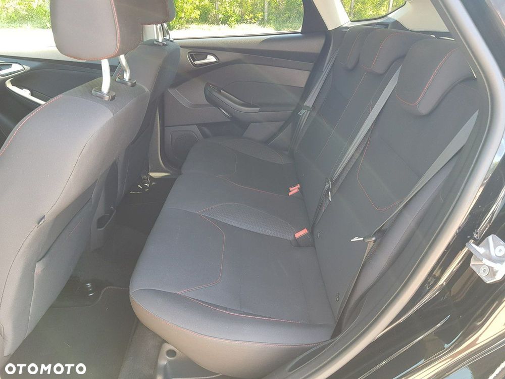 Ford Focus 1.5 EcoBoost STart-Stopp-System ST-LINE - 11