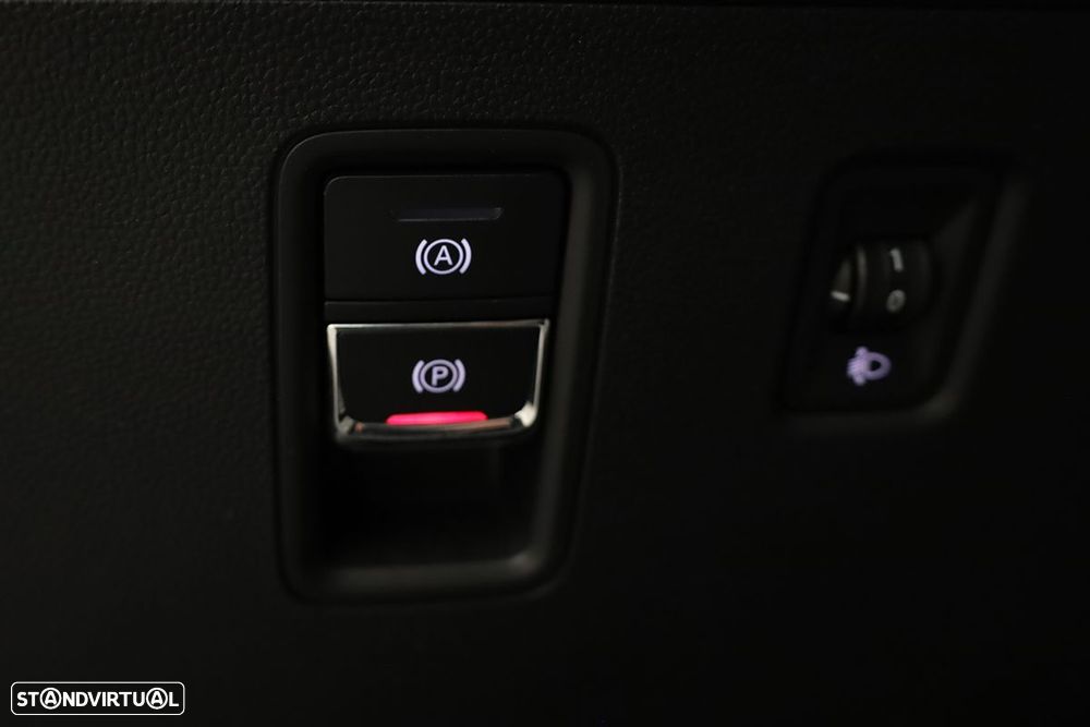 MG Marvel R 70 kWh Luxury - 17