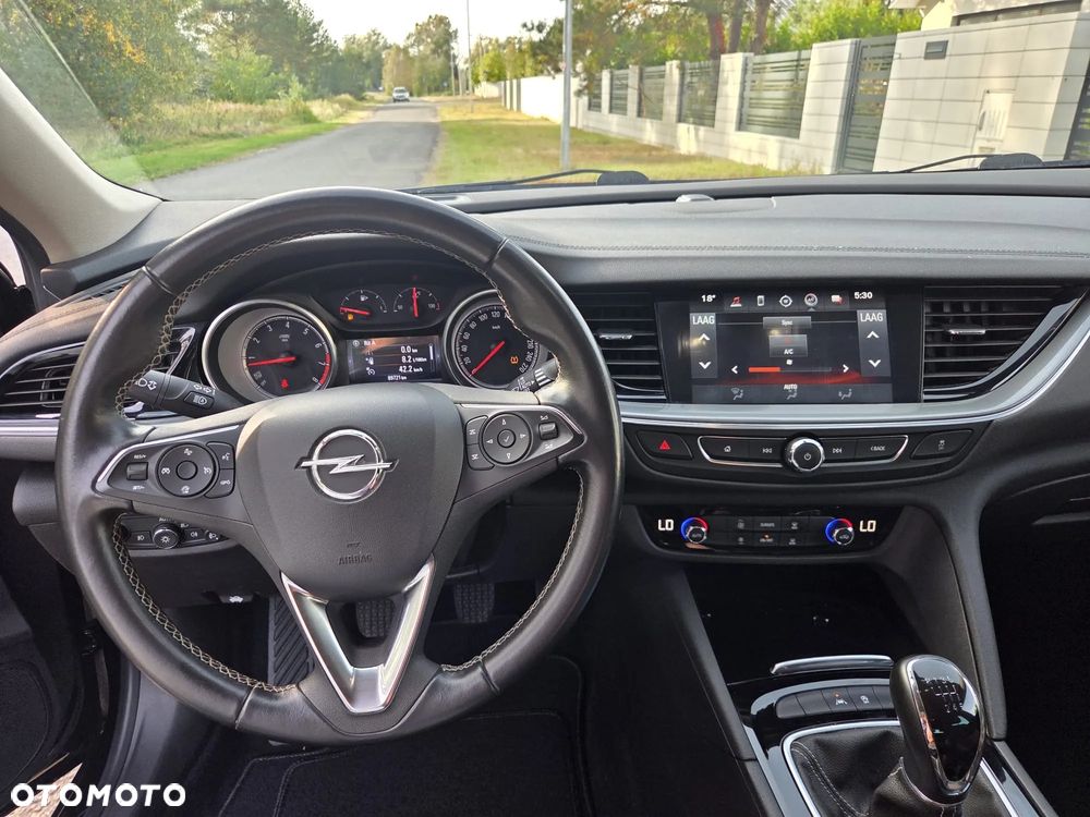 Opel Insignia - 20