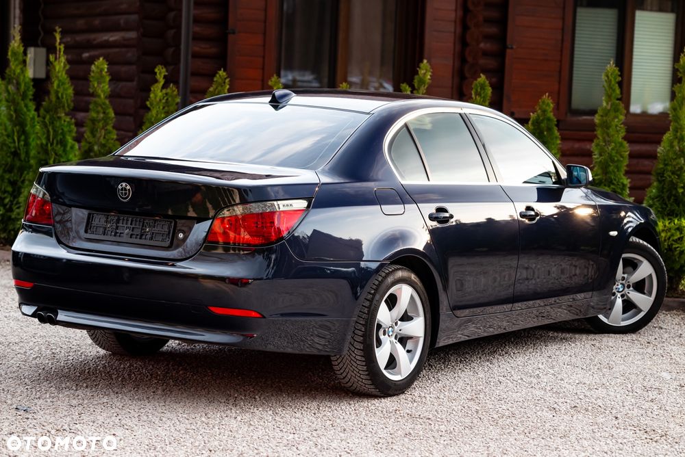 BMW Seria 5 530i - 12