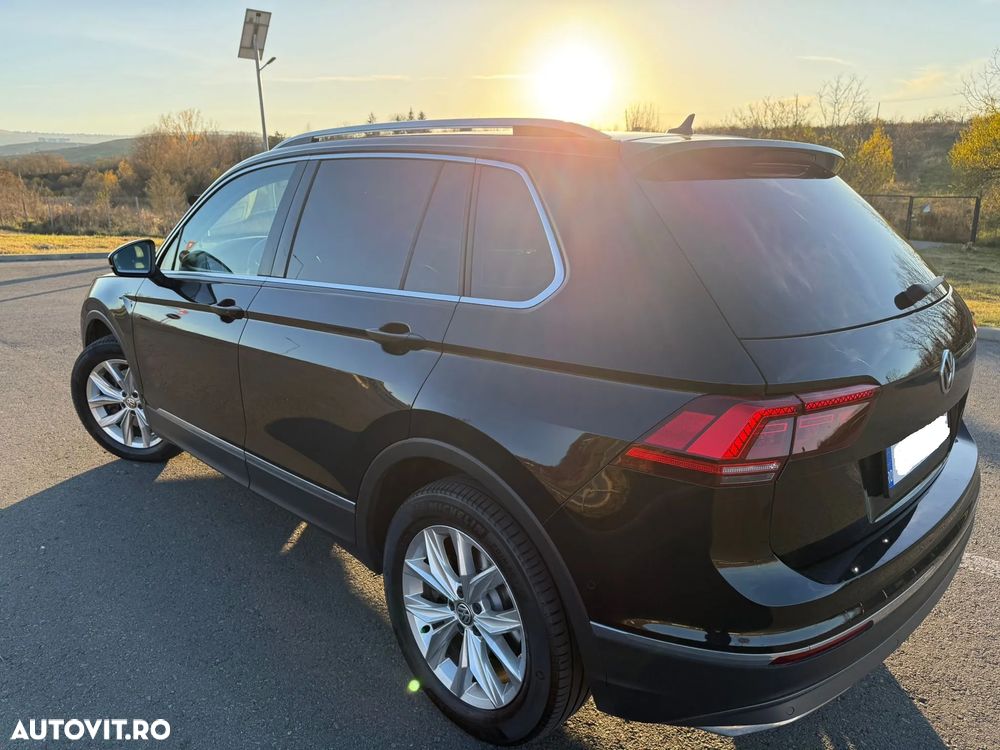 Volkswagen Tiguan 2.0 TDI SCR 4MOTION (BlueMotion Techn.) DSG Highline - 9