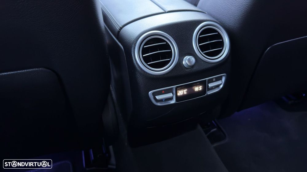 Mercedes-Benz EQC 400 4Matic AMG Line - 39