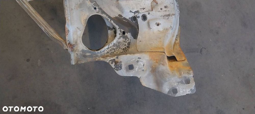 PAS PRZEDNI WZMOCNIENIE CZOŁOWE IVECO DAILY IV LIFT 2019- - 5