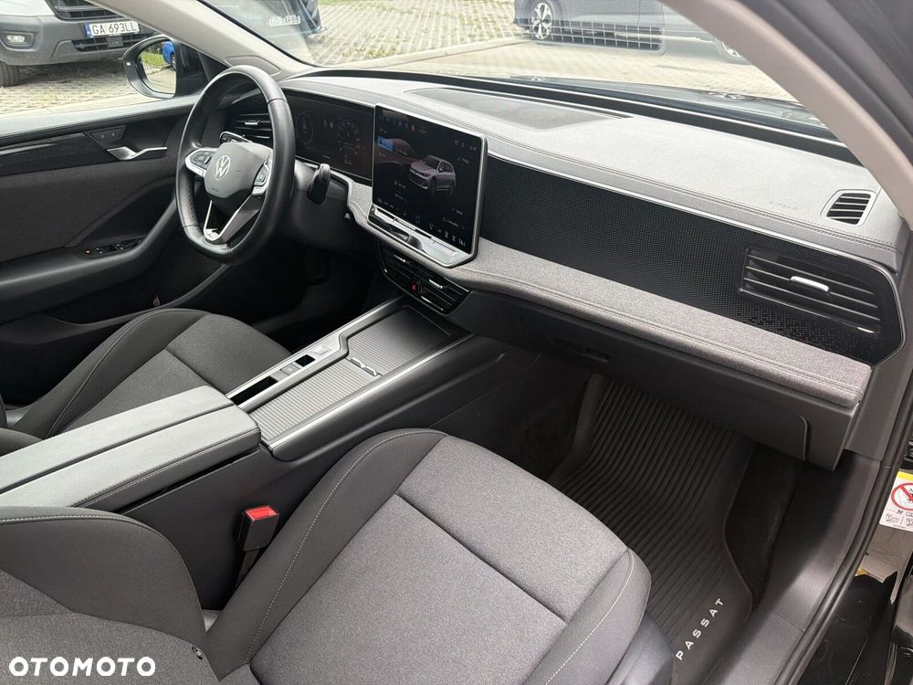 Volkswagen Passat Variant - 13