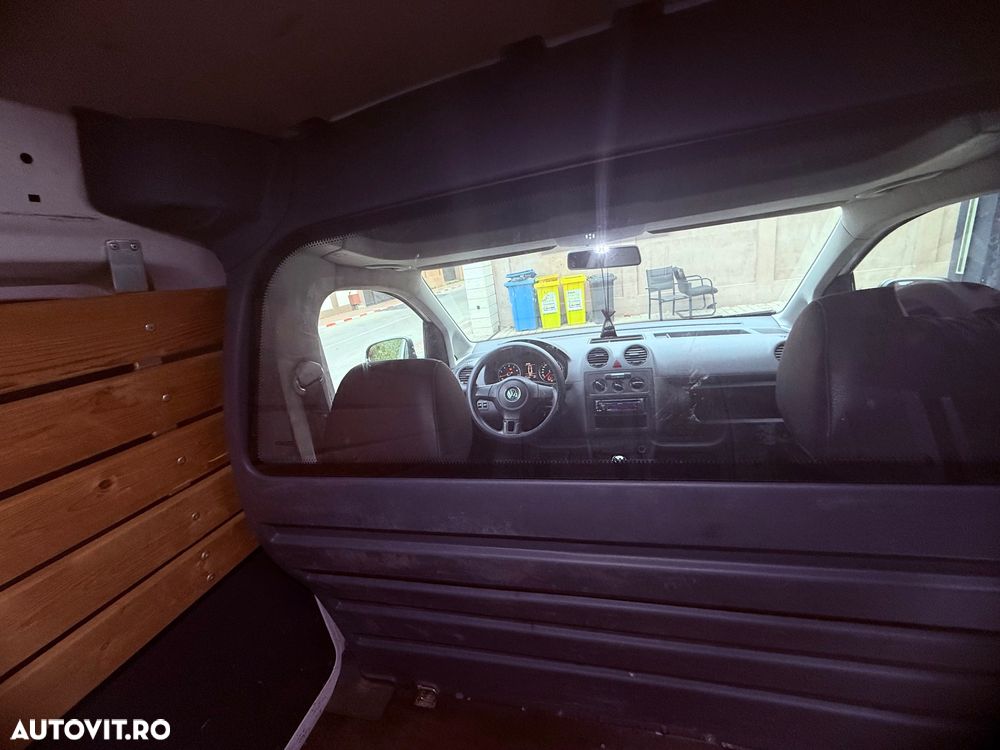 Volkswagen Caddy - 7