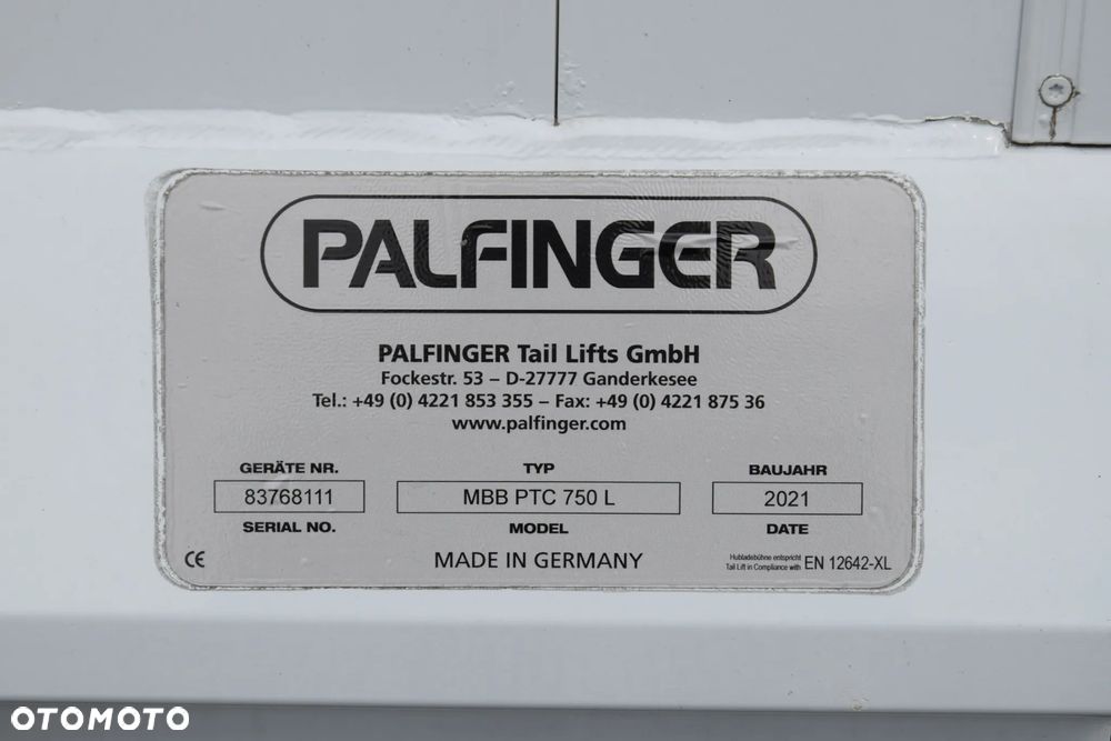 Iveco DAILY 35S14 / 2.3 - 140 KM / AUTIOMAT HI-MATIC / 3 OSOBY / DO 3,5 TONY / KONTENER / DOSTAWCZE / WINDA PALFINGER / KLIMA / TEMPOMAT / 2022 / SERWISOWANY / SPROWADZONY Z NIEMIEC - 26