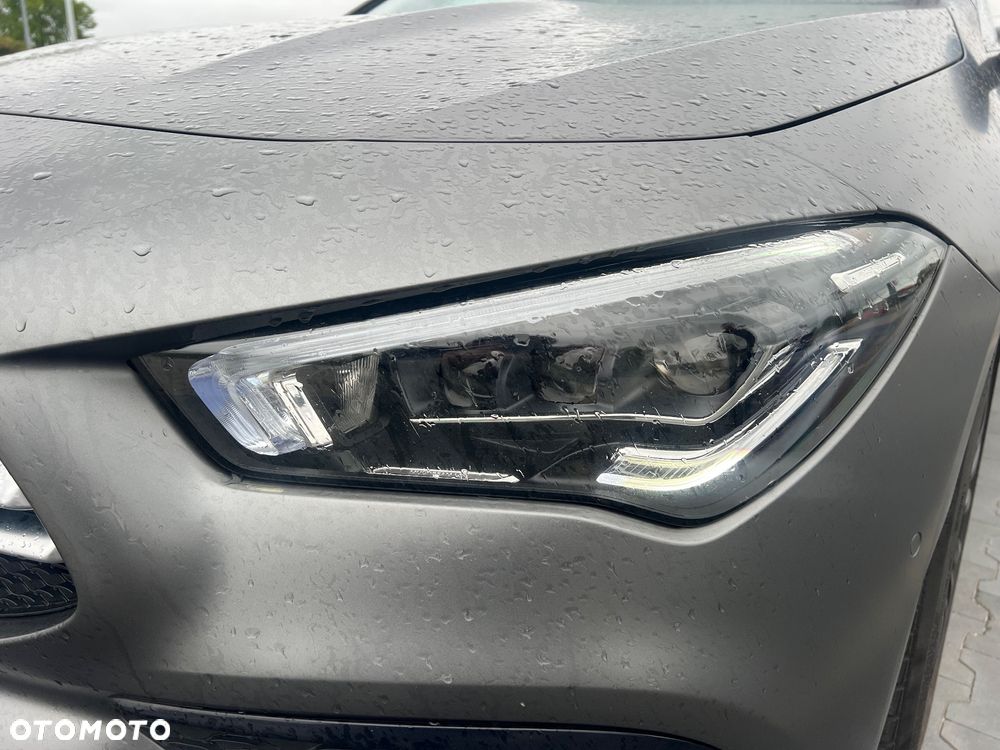 Mercedes-Benz CLA AMG 35 4-Matic 7G-DCT - 12