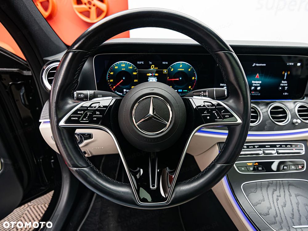 Mercedes-Benz Klasa E 220 d 4-Matic - 15
