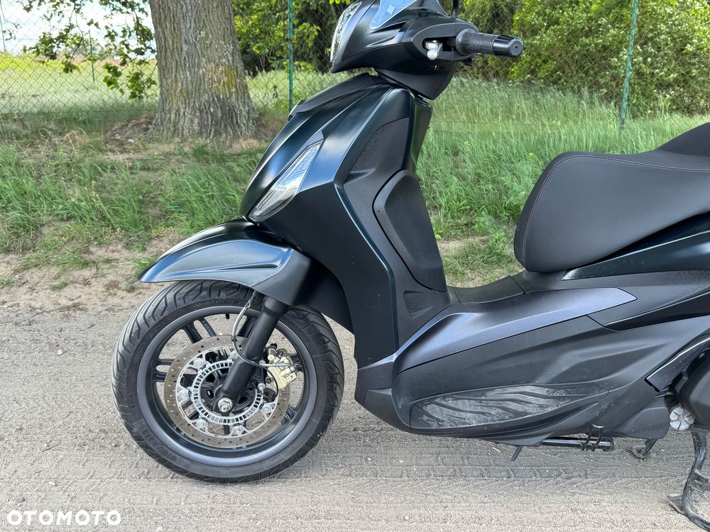 Piaggio Beverly - 14