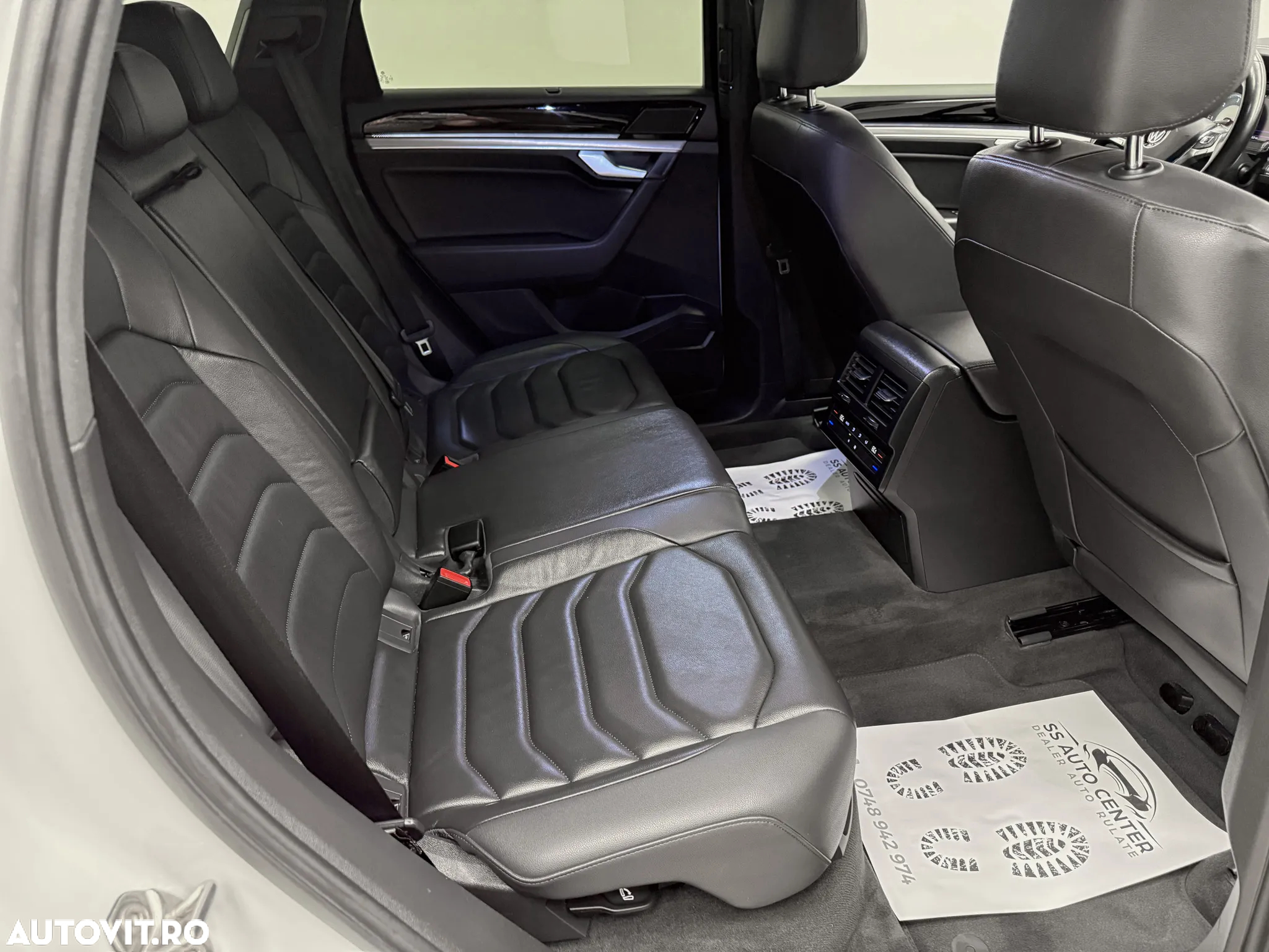 Volkswagen Touareg V6 TDI Style - 16