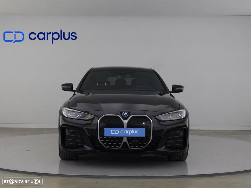 BMW i4 eDrive40 Desportiva M - 3