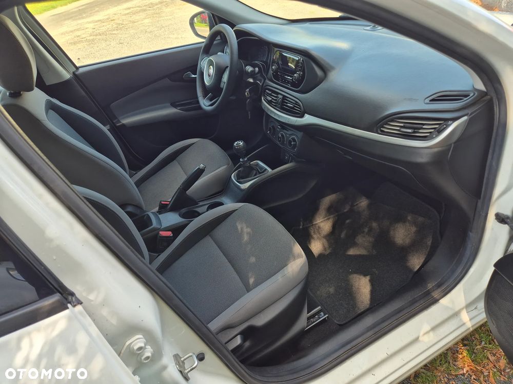 Fiat Tipo 1.4 16V - 13