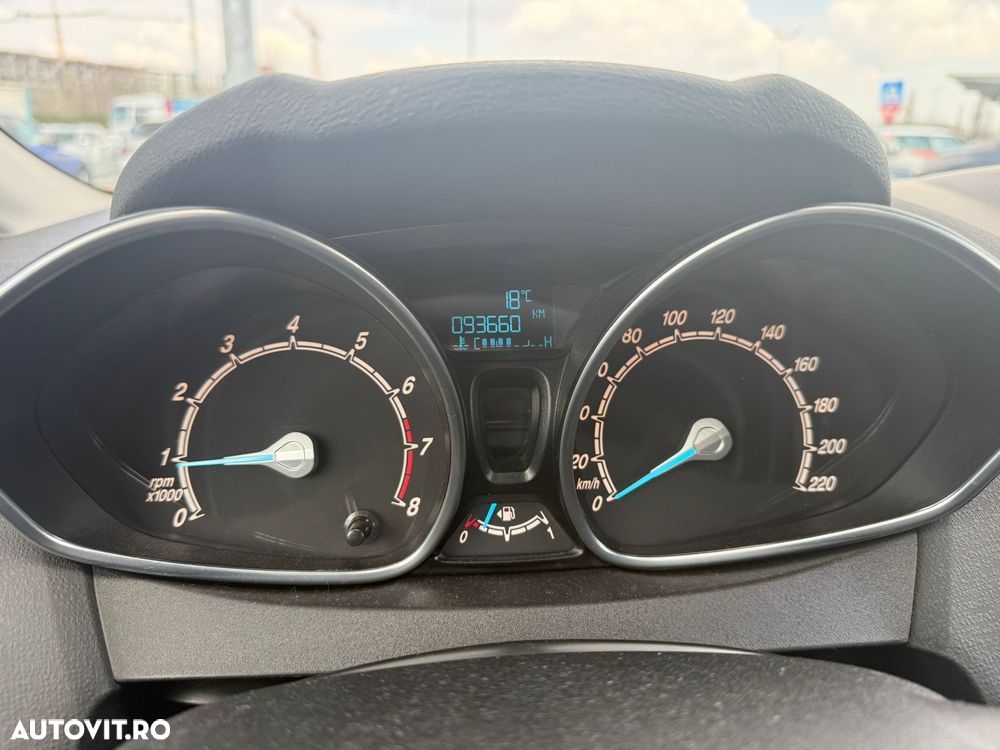 Ford Fiesta 1.0 Start Stop Trend - 12