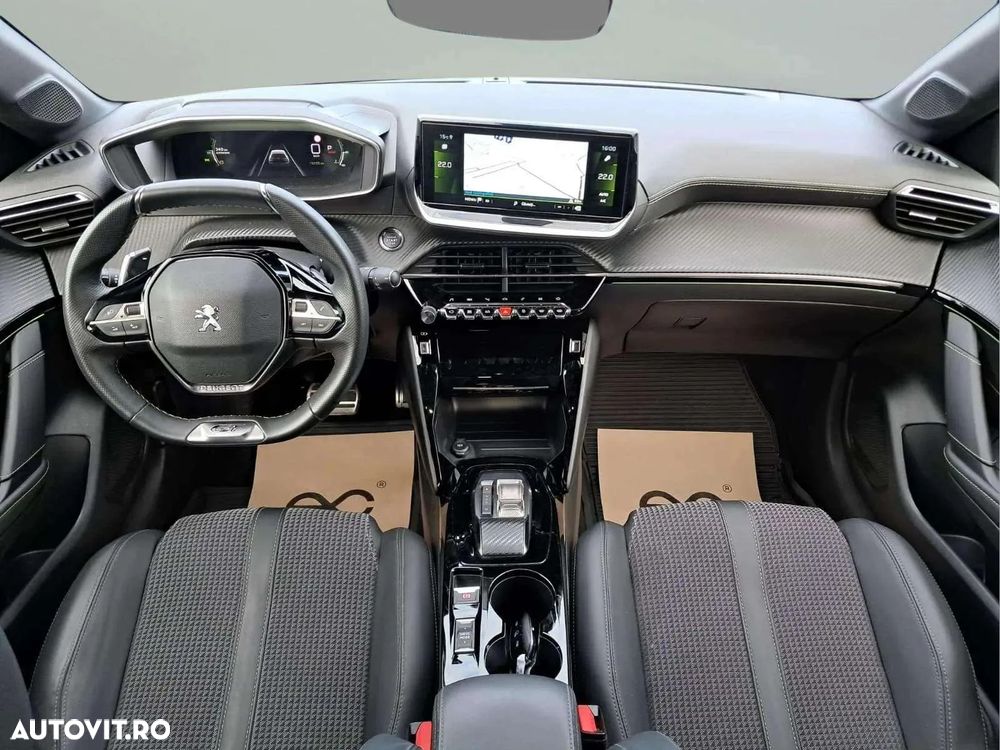 Peugeot 208 1.2 L PureTech STT EAT8 GT - 5