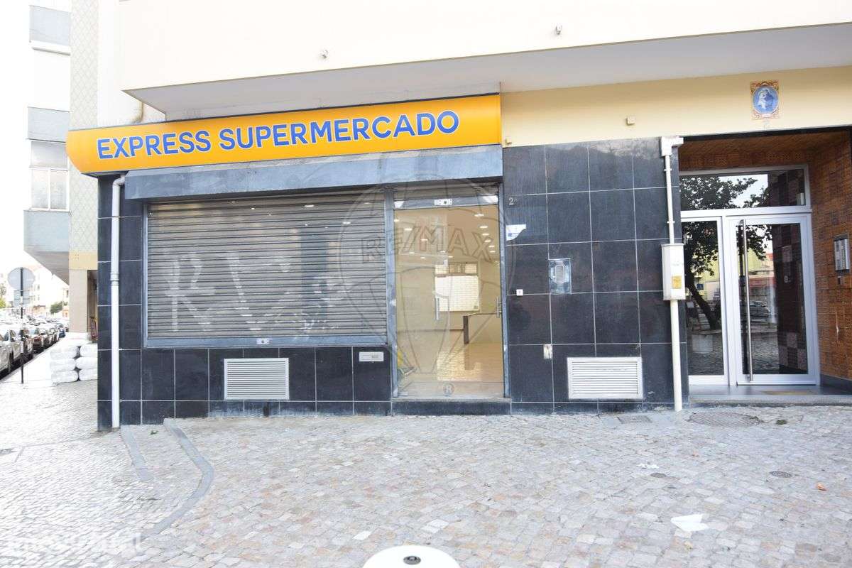 Loja  para arrendamento - Grande imagem: 2/20