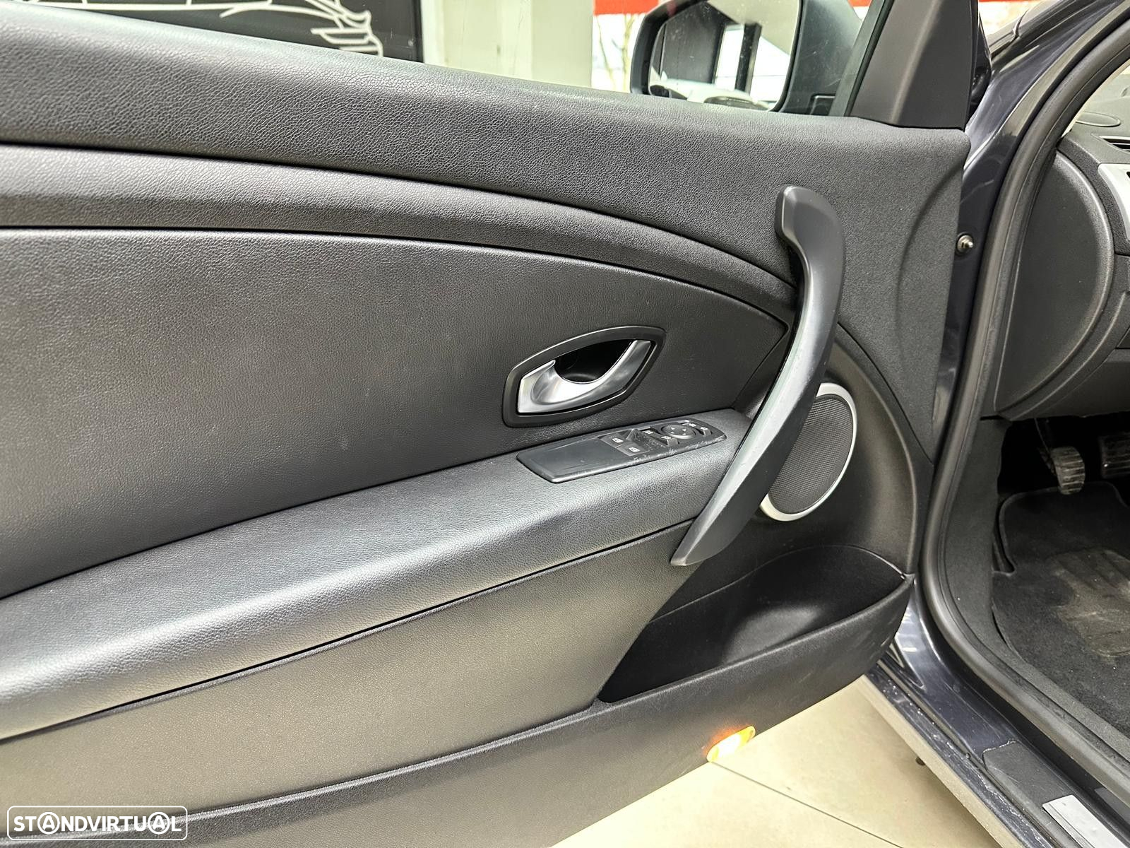 Renault Megane Coupe 1.5 dCi - 14