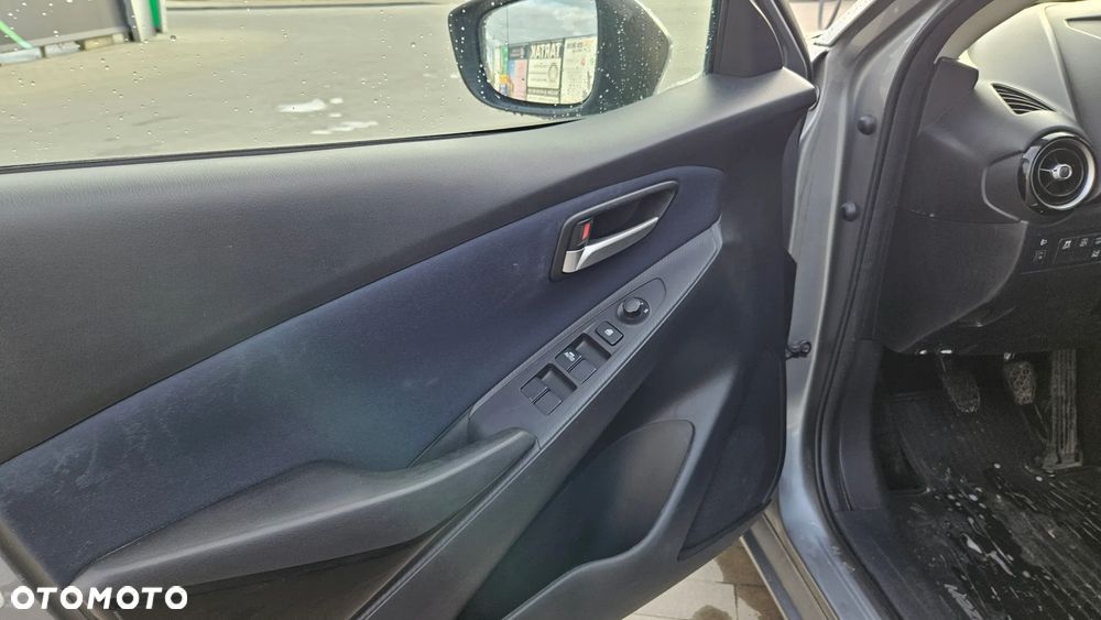 Mazda 2 SKYACTIV-D 105 Center-Line - 34