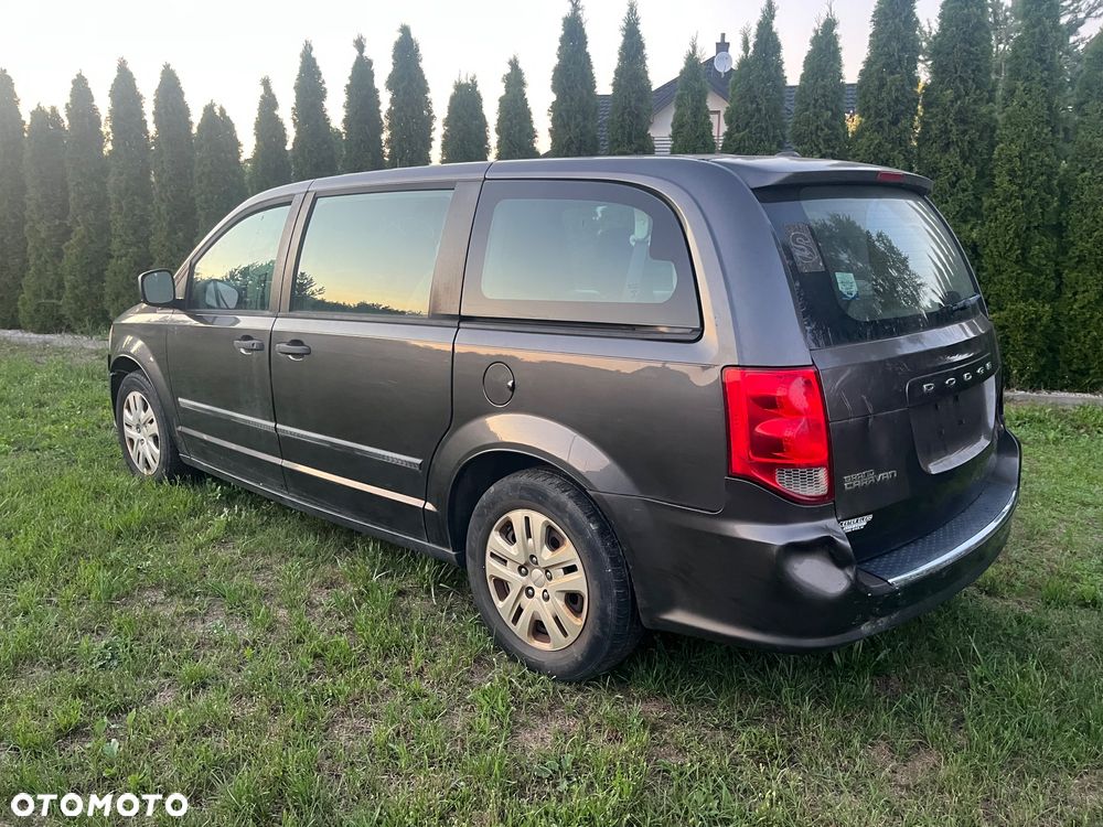 Dodge Grand Caravan 3.6 Express - 19