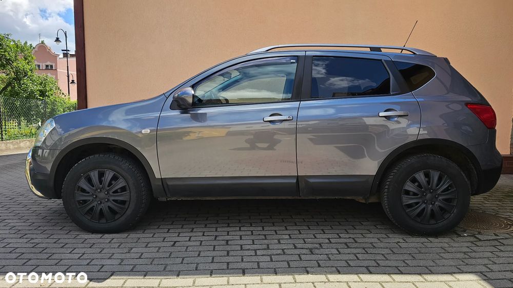 Nissan Qashqai - 4