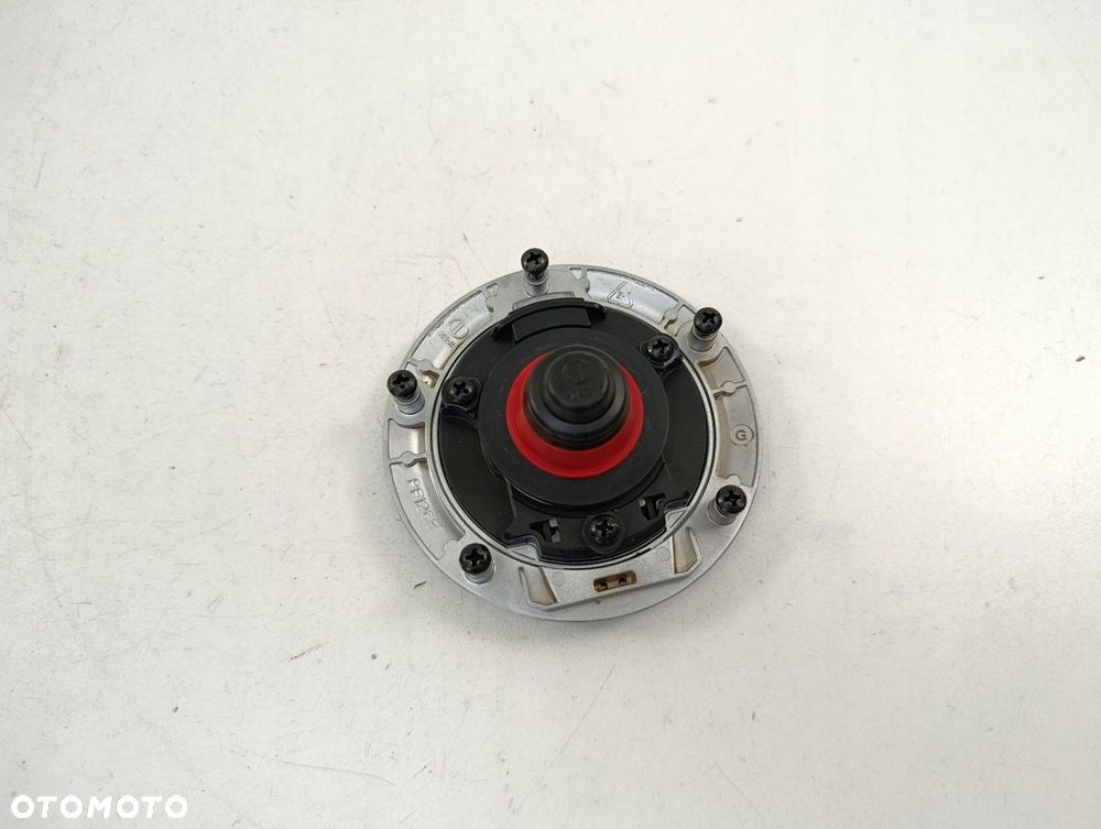 DUCATI SCRAMBLER 800 KOREK WLEWU PALIWA - 4