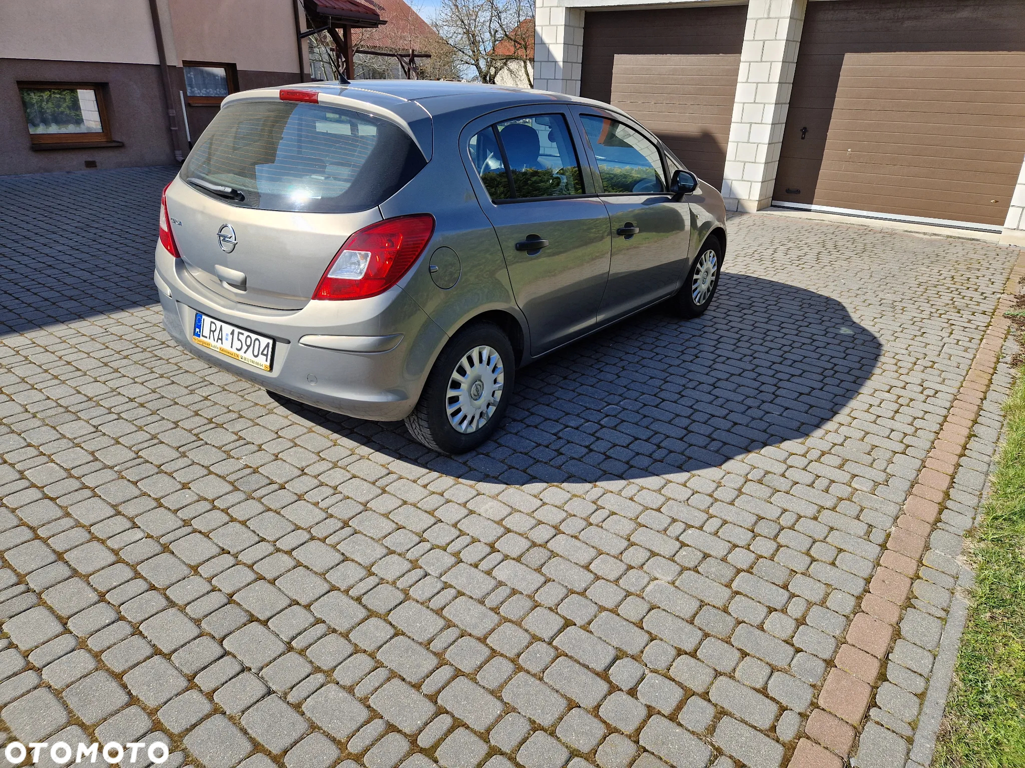 Opel Corsa 1.2 16V Edition / Active - 6