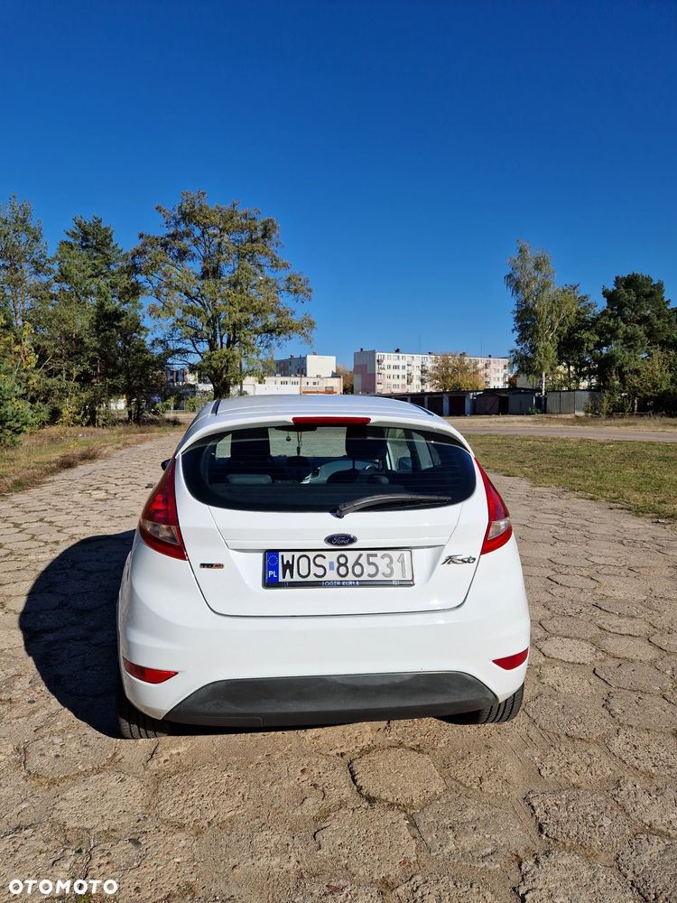Ford Fiesta 1.6 TDCi Trend - 10