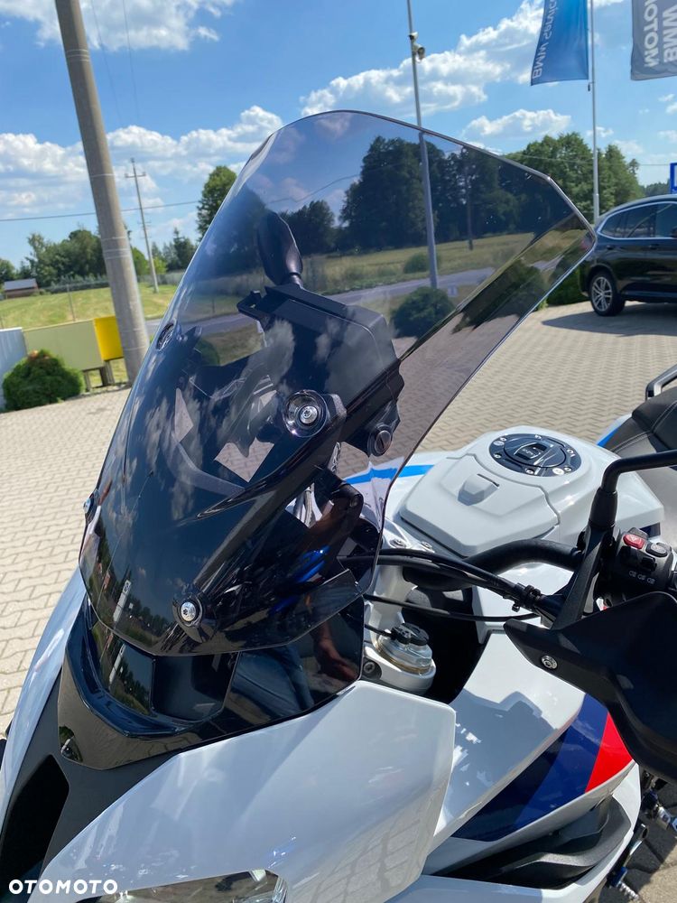 BMW XR - 13
