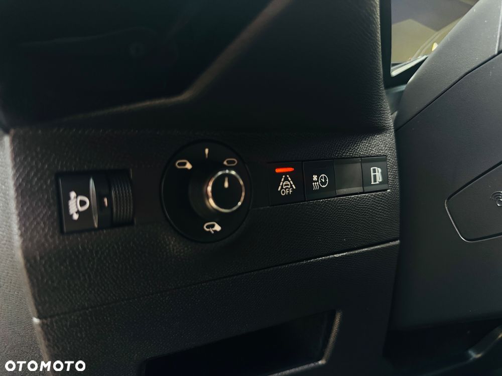 DS Automobiles DS 7 Crossback 1.6 E-Tense Bastille + - 24