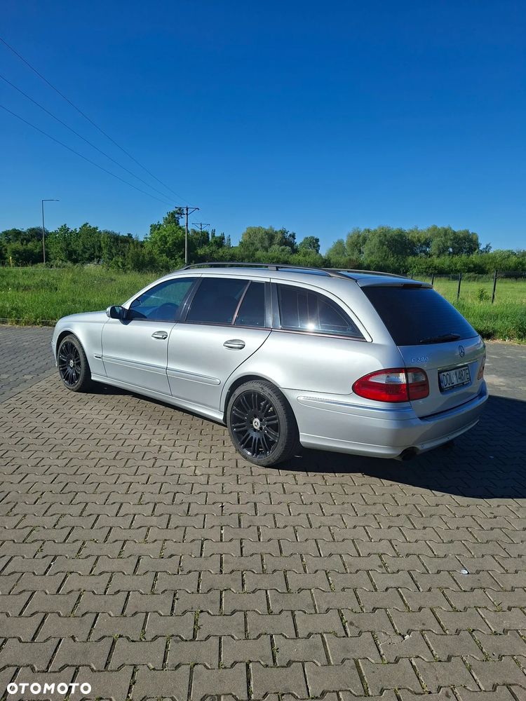 Mercedes-Benz Klasa E - 1