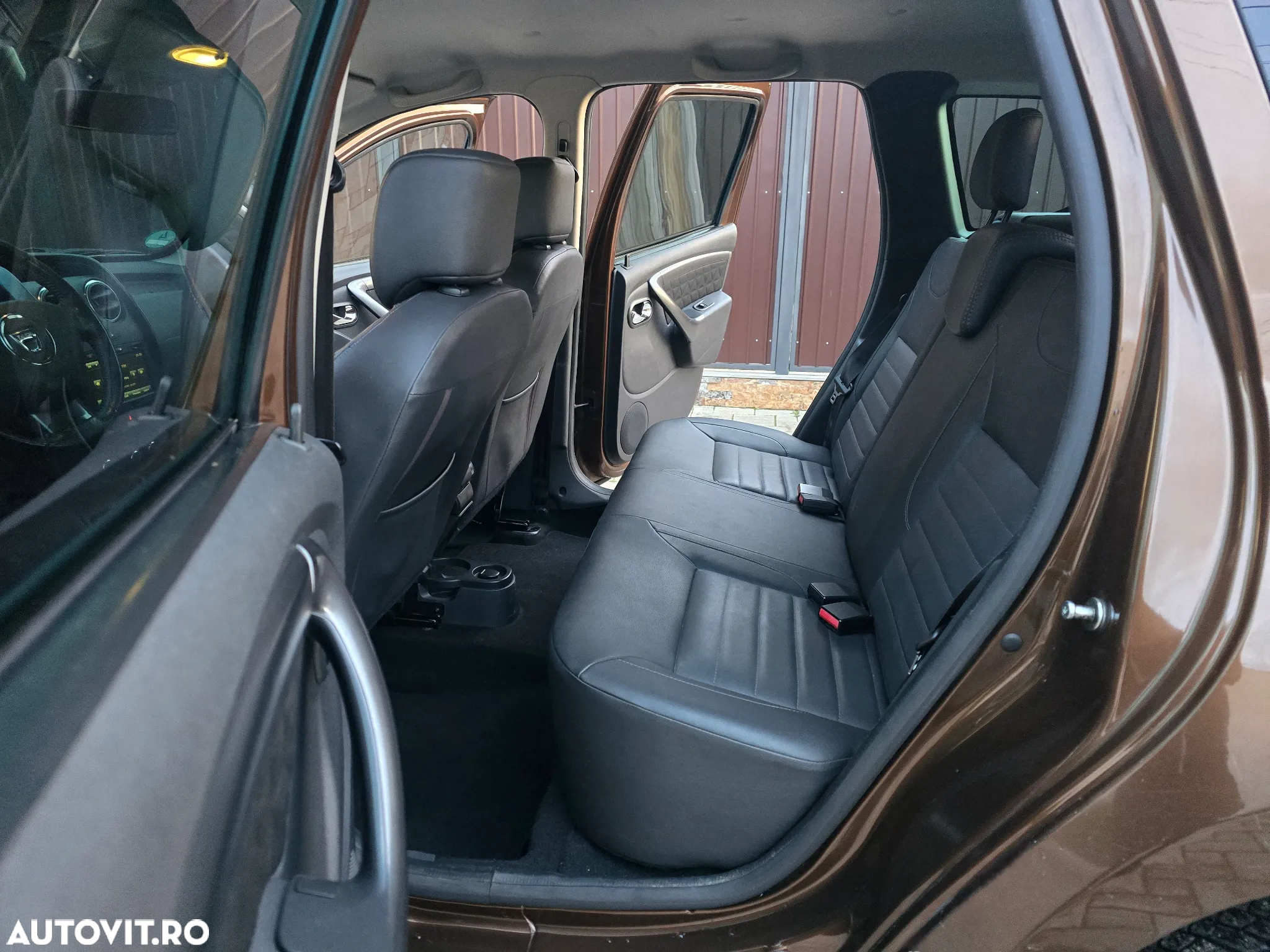 Dacia Duster 1.5 dCi 4x2 Laureate - 5