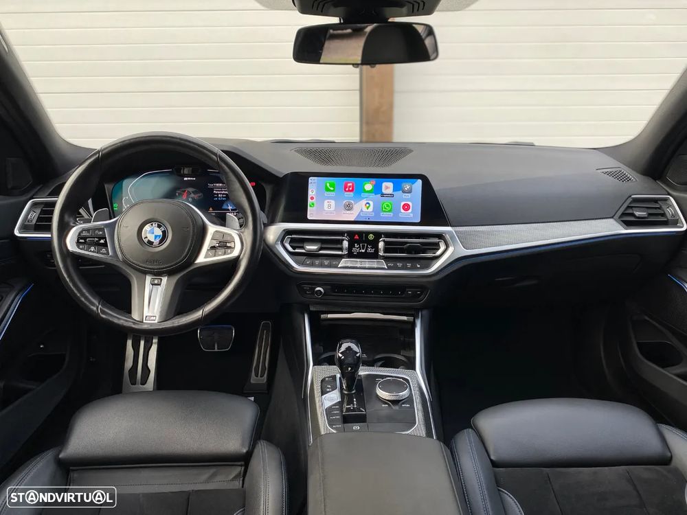 BMW 330 e Aut. M Sport - 22