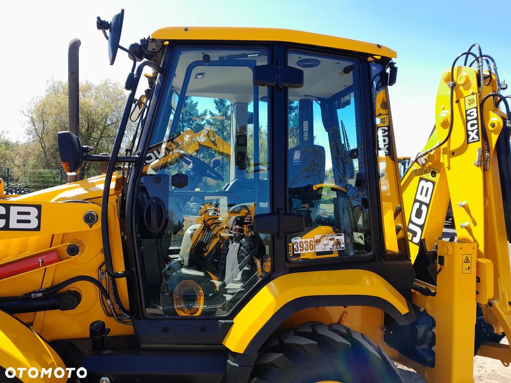 JCB 3CX COMPACT - 10