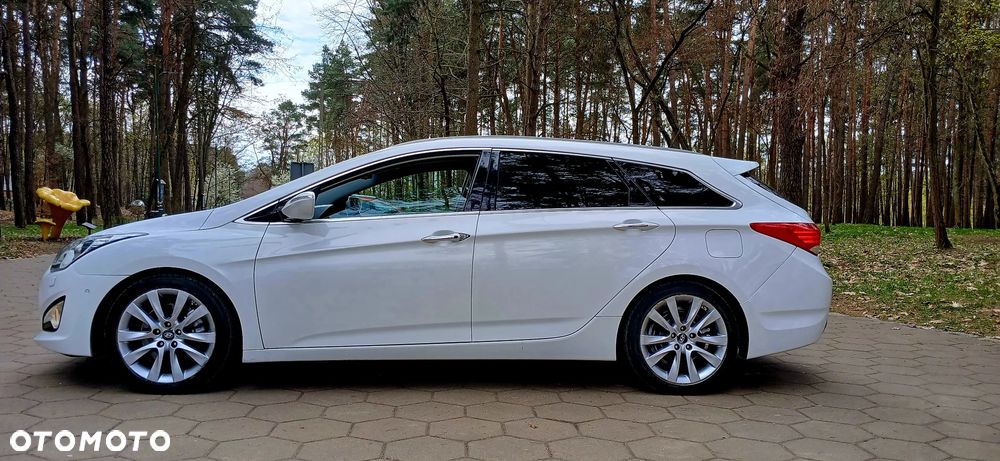 Hyundai i40 i40cw 1.7 CRDi Automatik Fifa World Cup Edition Silver - 8