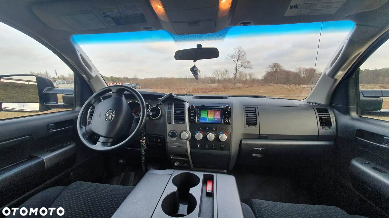 Toyota Tundra 5.7 4x4 Double Cab SR5 - 24