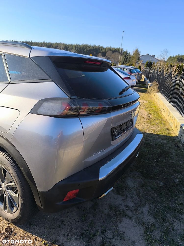 Peugeot 2008 1.2 Pure Tech GPF Style S&S - 14